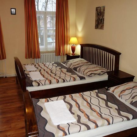 Penzion - U Stare Pekarny Hotel โบฮูมิน ภายนอก รูปภาพ