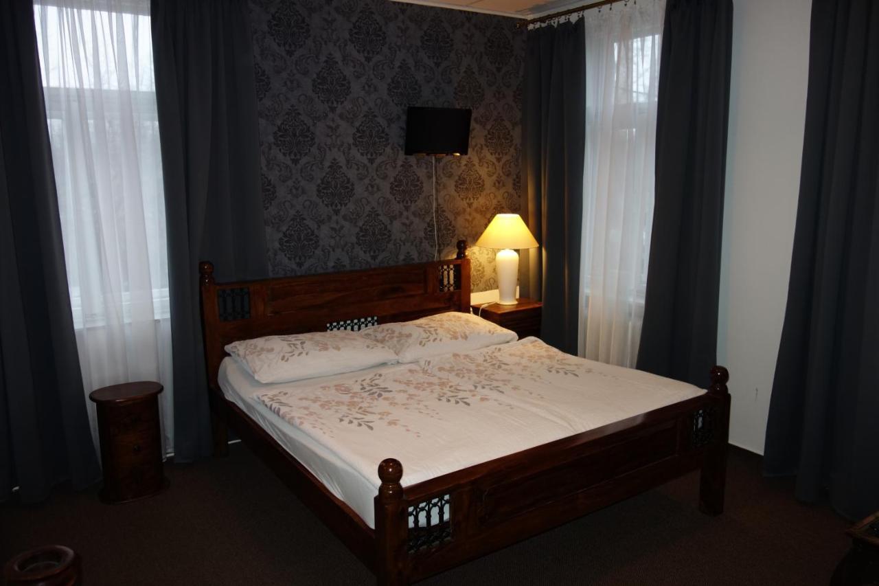 Penzion - U Stare Pekarny Hotel โบฮูมิน ภายนอก รูปภาพ